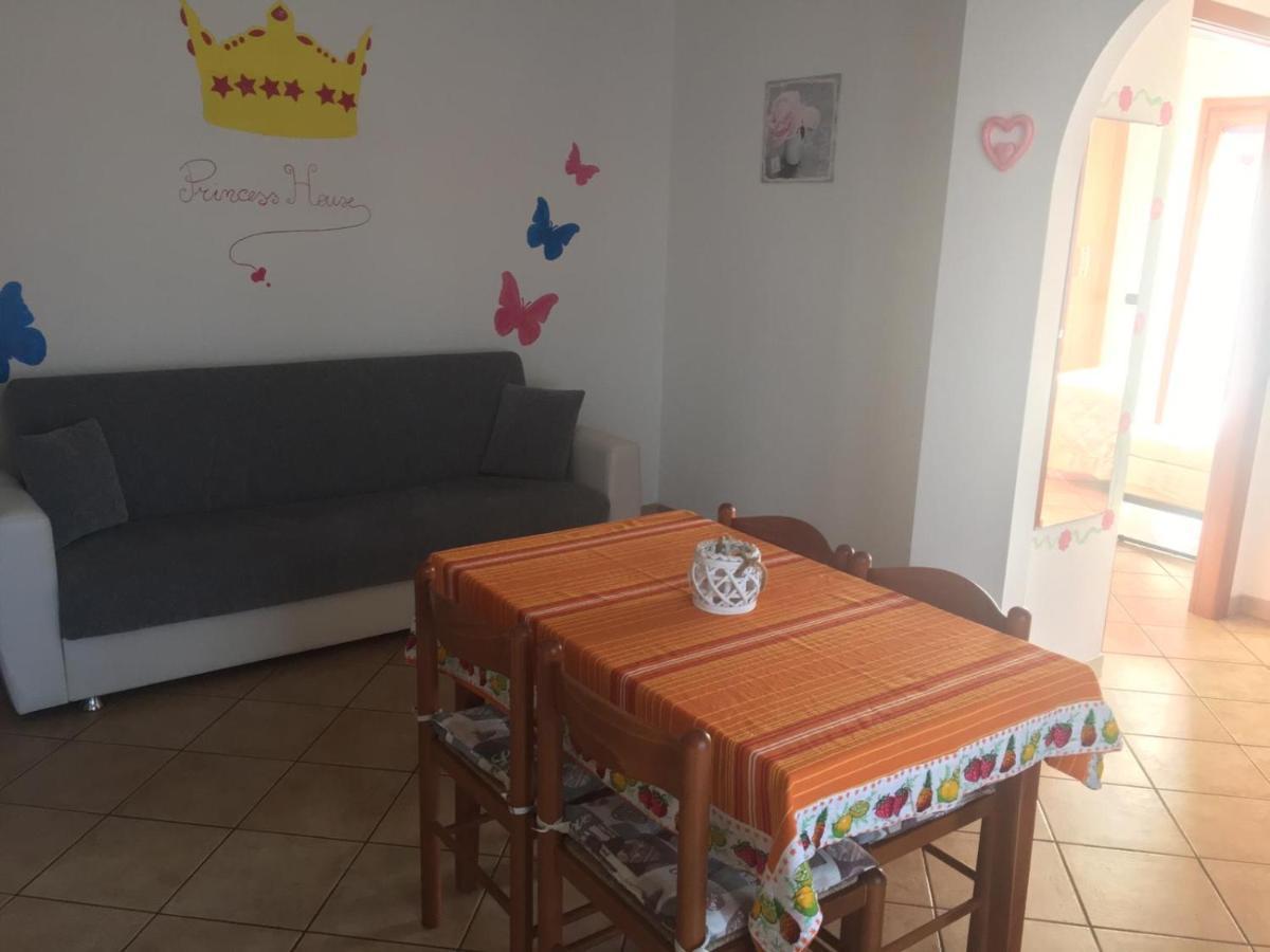Princess House Ladispoli Exterior photo